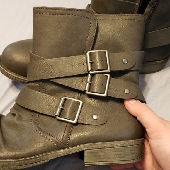 Motorcycle boots - Picture 2 of 4